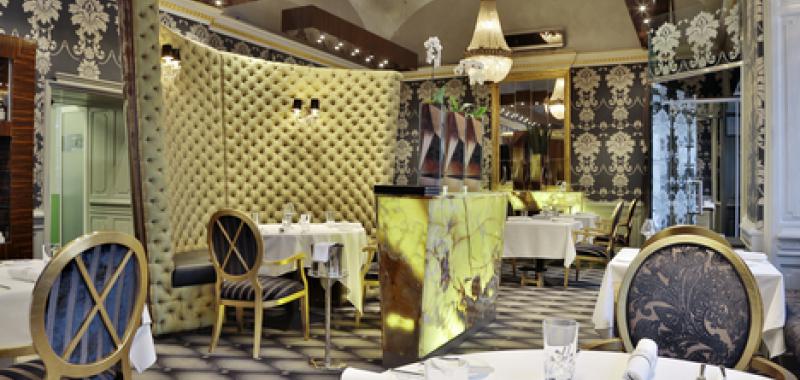 INTERIOR DEL ONYXS